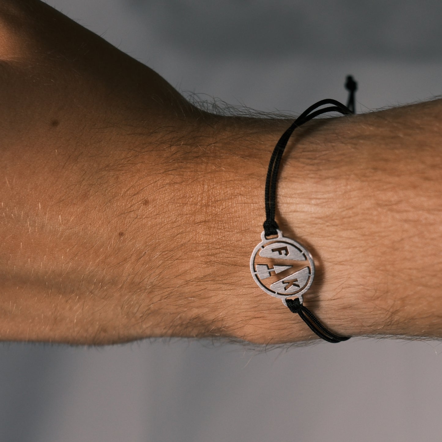 Armband Logo