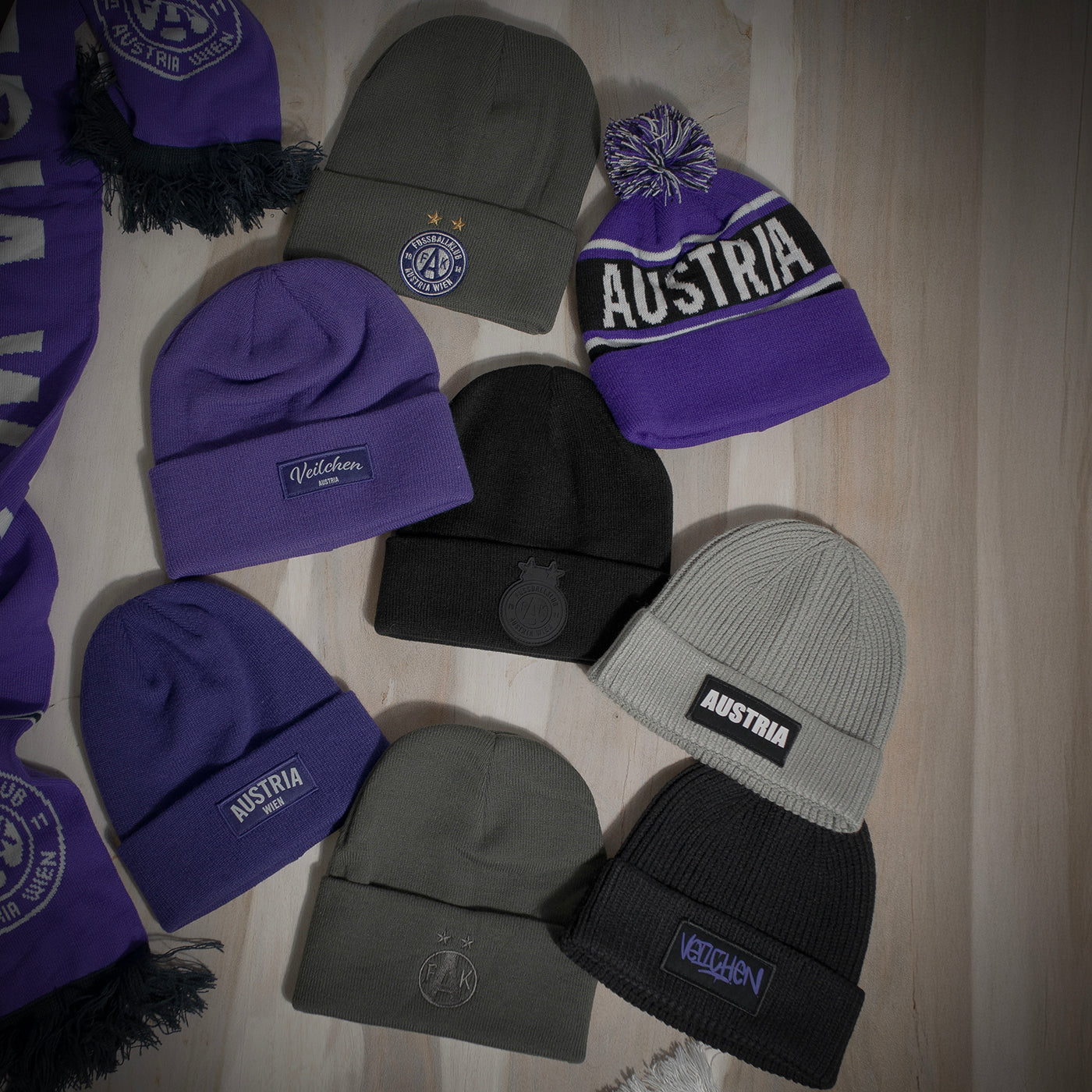 Hauben für Austrianer