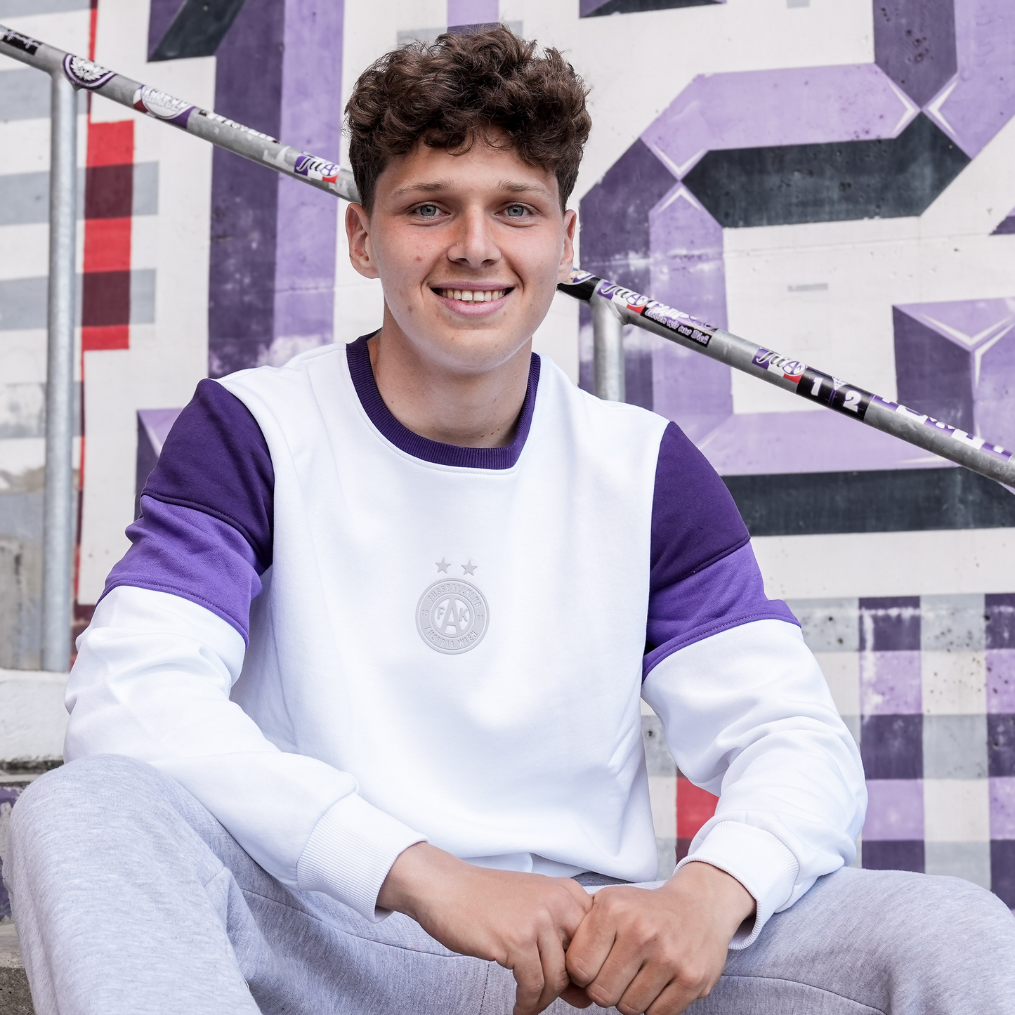 Sweater Fans für Fans weiß
