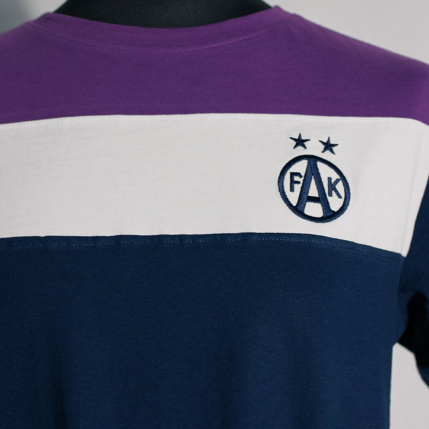 Damen T-Shirt Retro Block